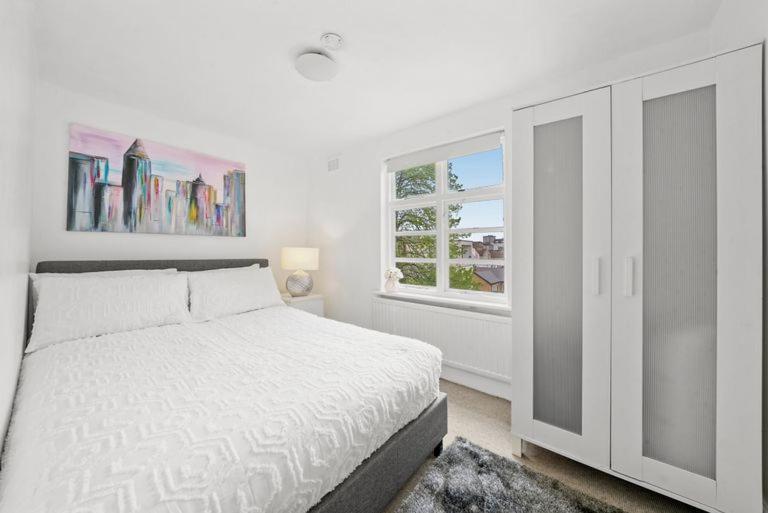Canning Town Modern 2 Bedroom Excel Centre, Canary Wharf, Airport Appartamento Londra